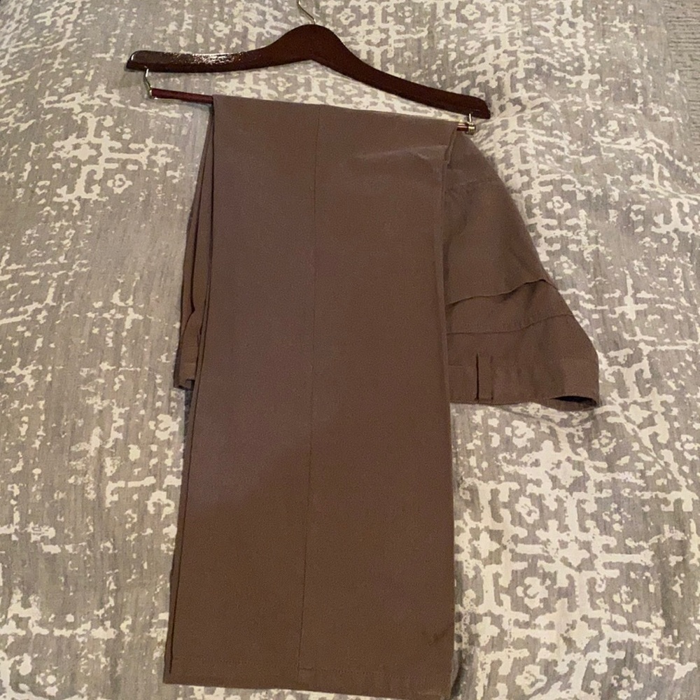 Charles Tyrwhitt 36x32 trousers